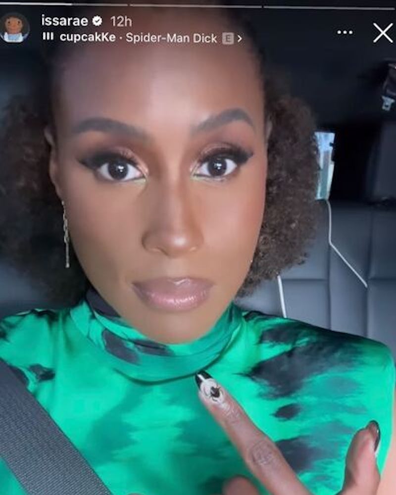 Lizzo's Silver Chrome Nails Are Among The Week's Best Celeb Manicures