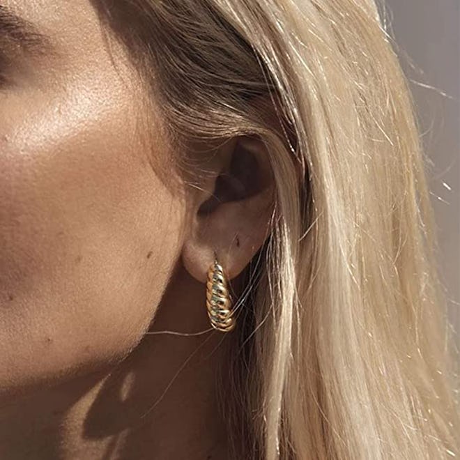 LILIE&WHITE Twisted Gold Chunky Hoop Earrings