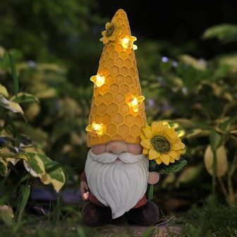 REYISO Solar Gnomes Garden Statues