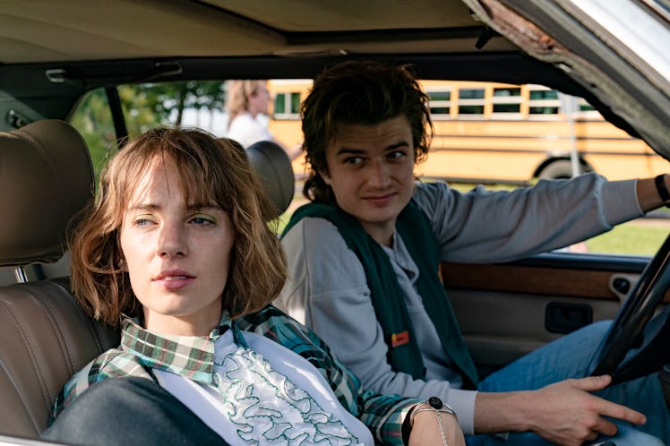 Maya Hawke revealed her mixed feelings about Robin possibly dating Vicky in 'Stranger Things' Season...