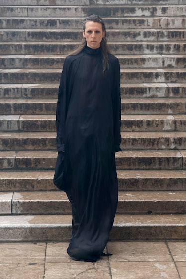A model walks the runway during the Rick Owens Menswear Spring/Summer 2024 show as part of Paris Fas...