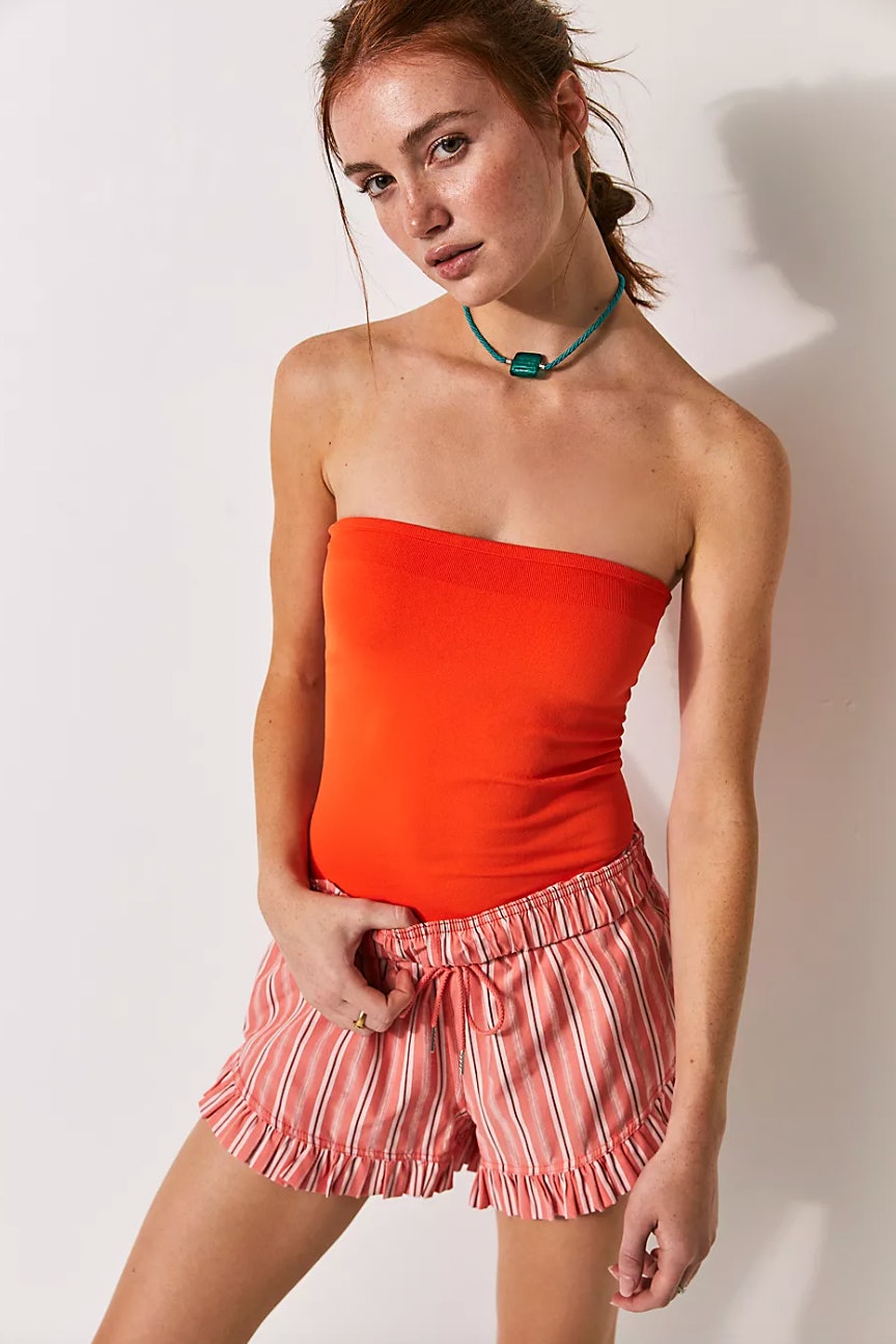 I'm Living In Strapless Tops This Summer & These Ones Work For Every  Occasion (Even Work)