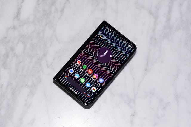 The front 5.8-inch 120Hz OLED cover screen on the Pixel Fold