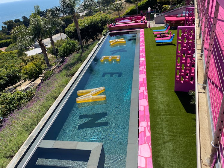The Barbie Malibu DreamHouse has an infinity pool. 
