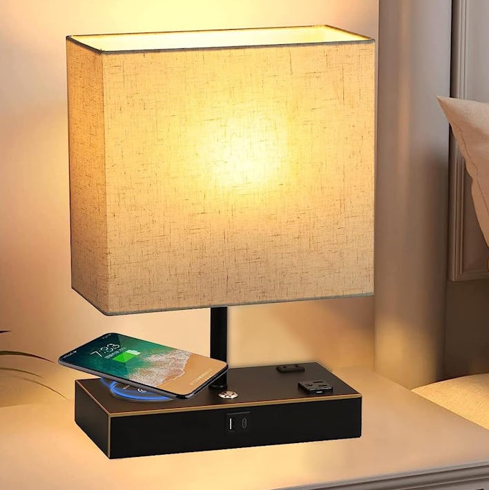 Kukobo Table Lamp With Wireless Charging