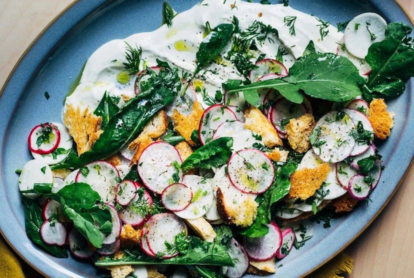a lovely goat cheese salad no-cook recipe for summer.