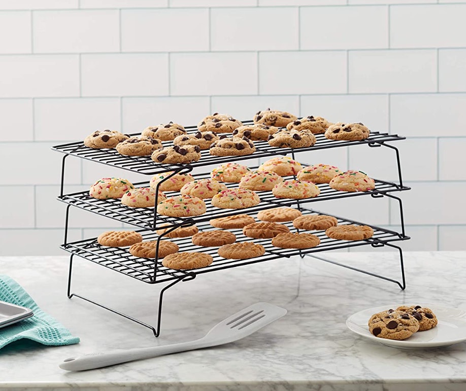 3-Tier Collapsible Cooling Rack - Bonus Baking Mat Included - Expandable &  Foldable Cookie Cooling Wire Rack - Baking Rack - Foldable Cooling Rack For