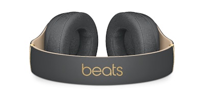 Beats' Over-Ear Headphones May Be an Max Killer