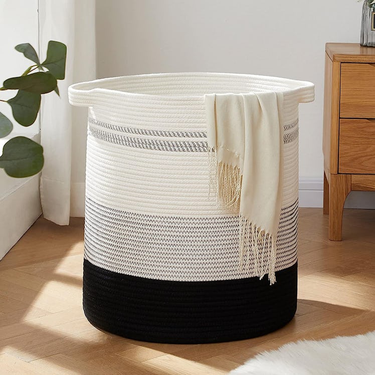 OIAHOMY Decorative Storage Basket