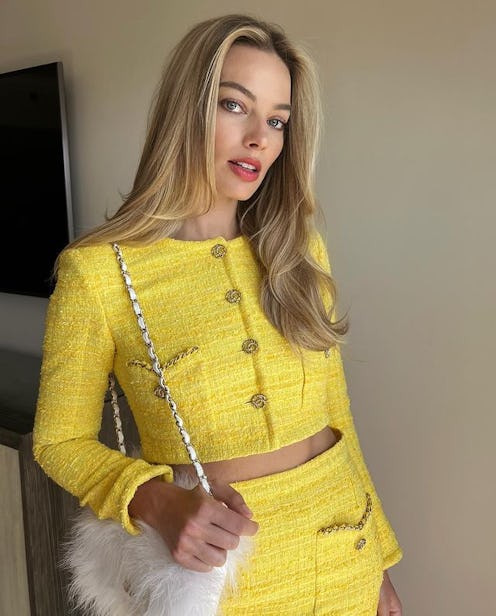 Margot Robbie yellow tweed outfit