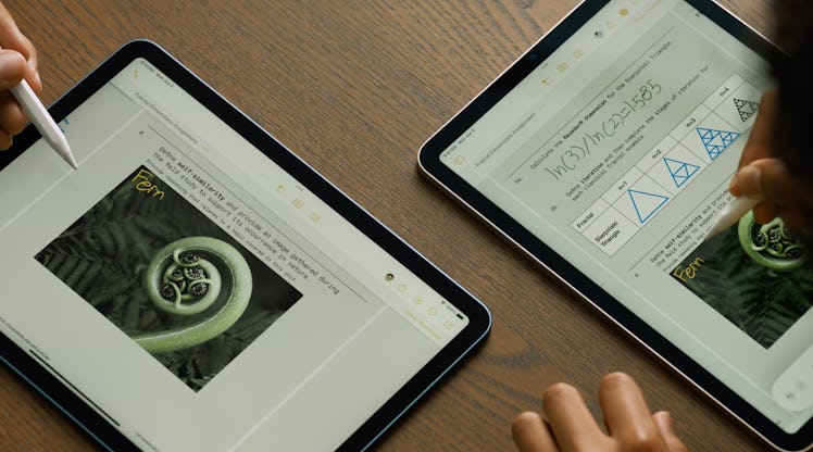 Taking notes on PDFs on iPadOS.