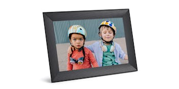Carver Frame by Aura Frames 