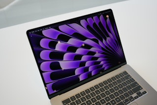 15-inch MacBook Air hands-on: My dreams have finally come true
