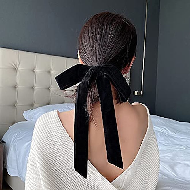 Surray Handmade Velvet Bow Hair Ties