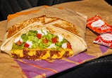 Taco Bell's new vegan Crunchwrap tastes exactly like the real thing.