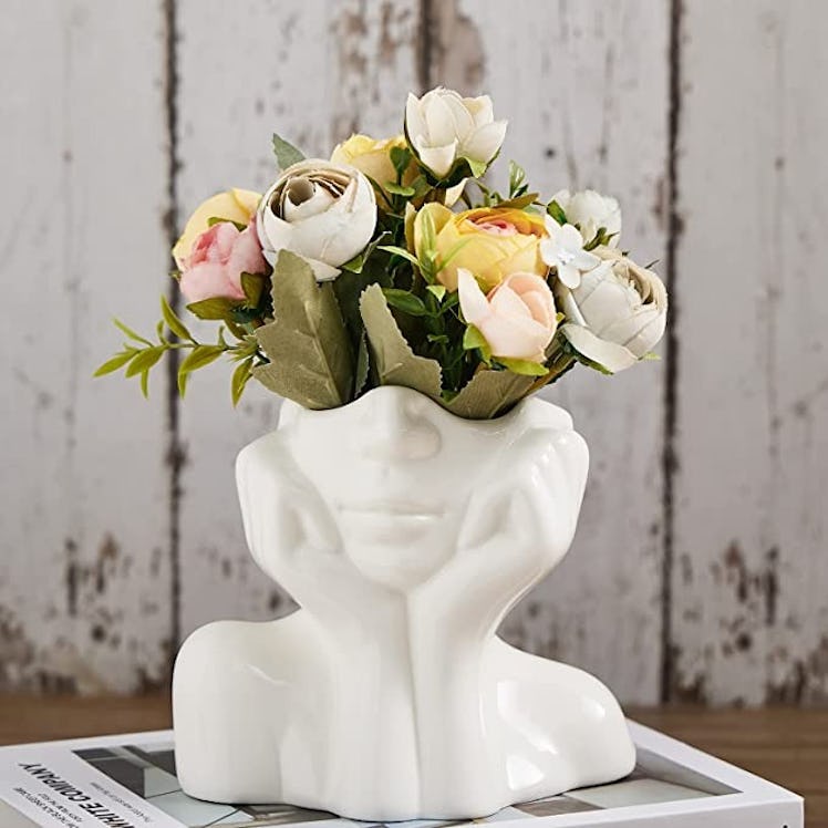 Kolesari Face Vase