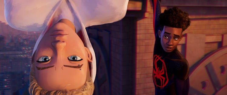 Gwen Stacy (Hailee Steinfeld) and Miles Morales (Shameik Moore) in Spider-Man: Into the Spider-Verse