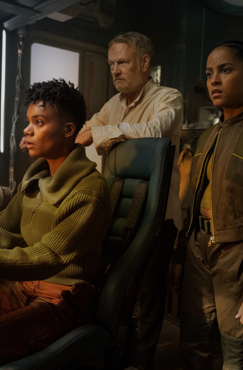 Foundation Season 2, Lou Llobell as Gaal Dornick, Jared Harris as Hari Seldon and Leah Harvey as Sal...