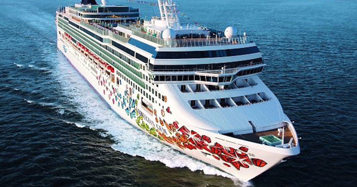 Hallmark Channel s Christmas Cruise Features Cookie Decorating Wine hallmark-channel-s-christmas-cruise-features-cookie-decorating-wine