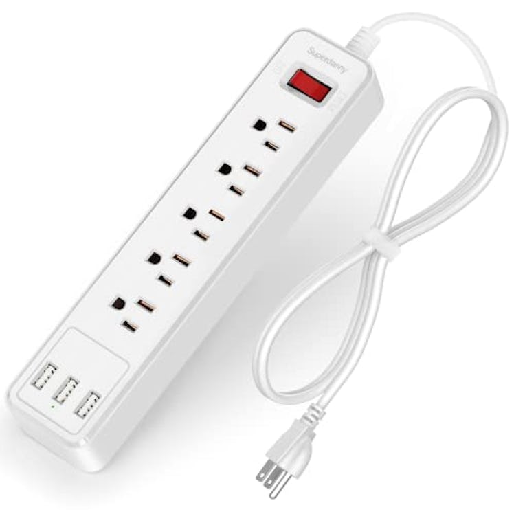 SUPERDANNY Power Strip