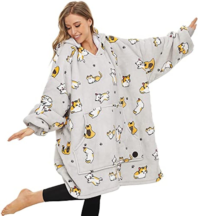 THREE POODLE Wearable Blanket Hoodie