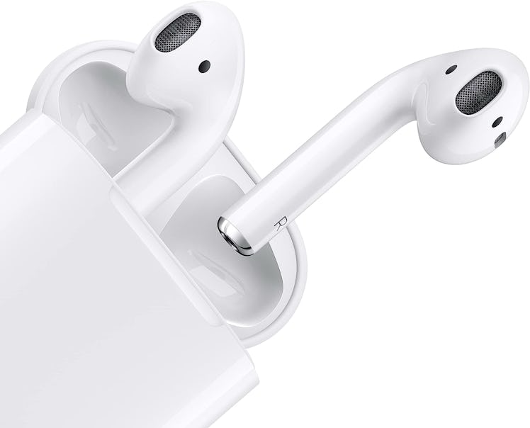 Apple AirPods (2nd Gen) with Lightning Charging Case 