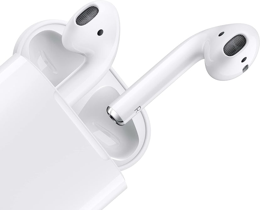 Apple AirPods (2nd Gen) with Lightning Charging Case