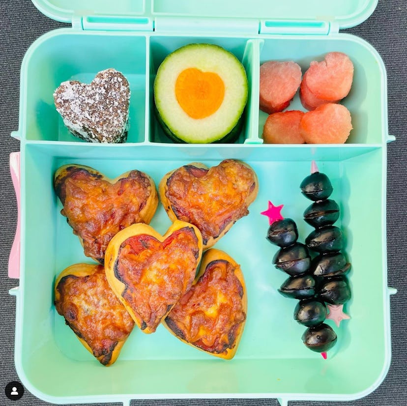 Mini pizzas and sides, a yummy school lunch idea