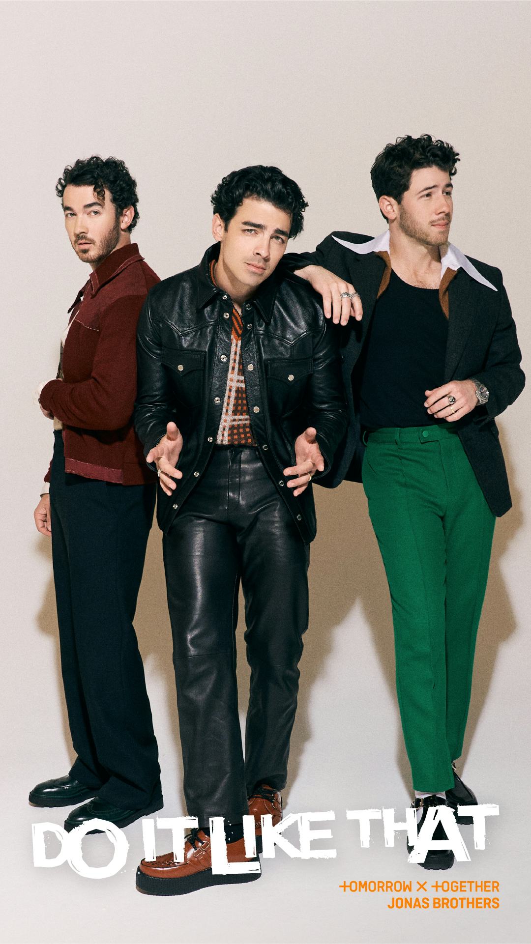 The Jonas Brothers pose for a promotional photo for &ldquo;Do It Like That."