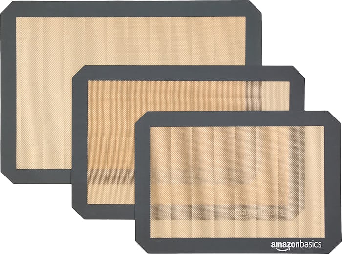 Amazon Basics Silicone Baking Mat (3-Pack)