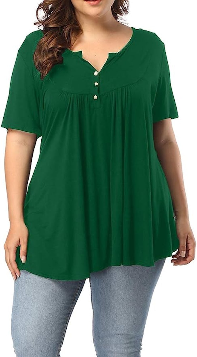 ALLEGRACE Henley V Neck Top