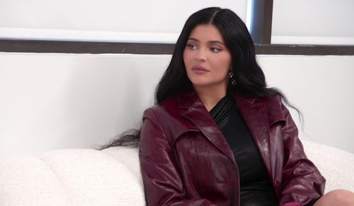 Kylie Jenner Addresses Plastic Surgery Rumors On 'The Kardashians'