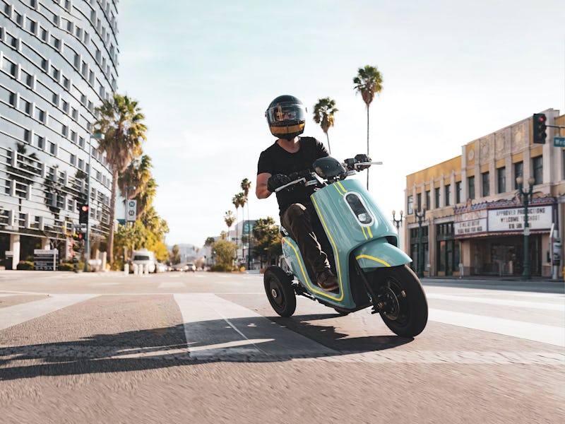 Xoto leaning e-trike