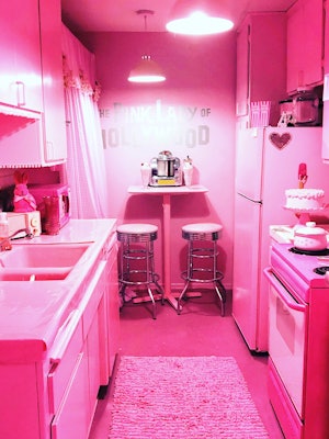 Kitten Kay Sera's pink home.