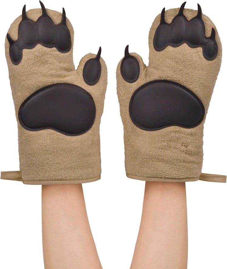 Genuine Fred Oven Mitts Bear Hands