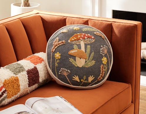 Mushroom Decor Might Be The Home Trend Of The Fall