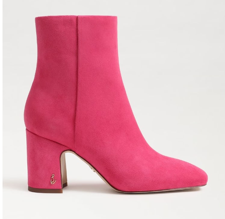 pink booties 