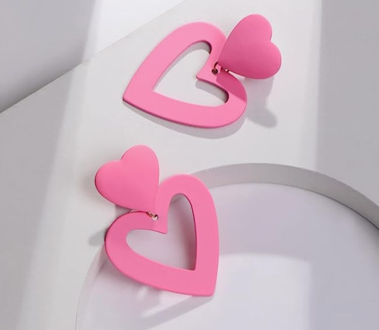 pink heart earrings