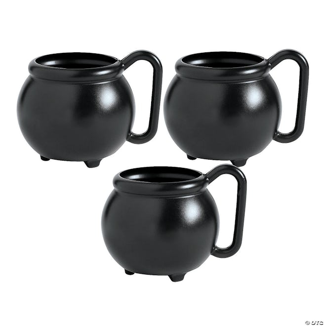 Cauldron Plastic Mugs, which double as cute harry potter birthday party favors