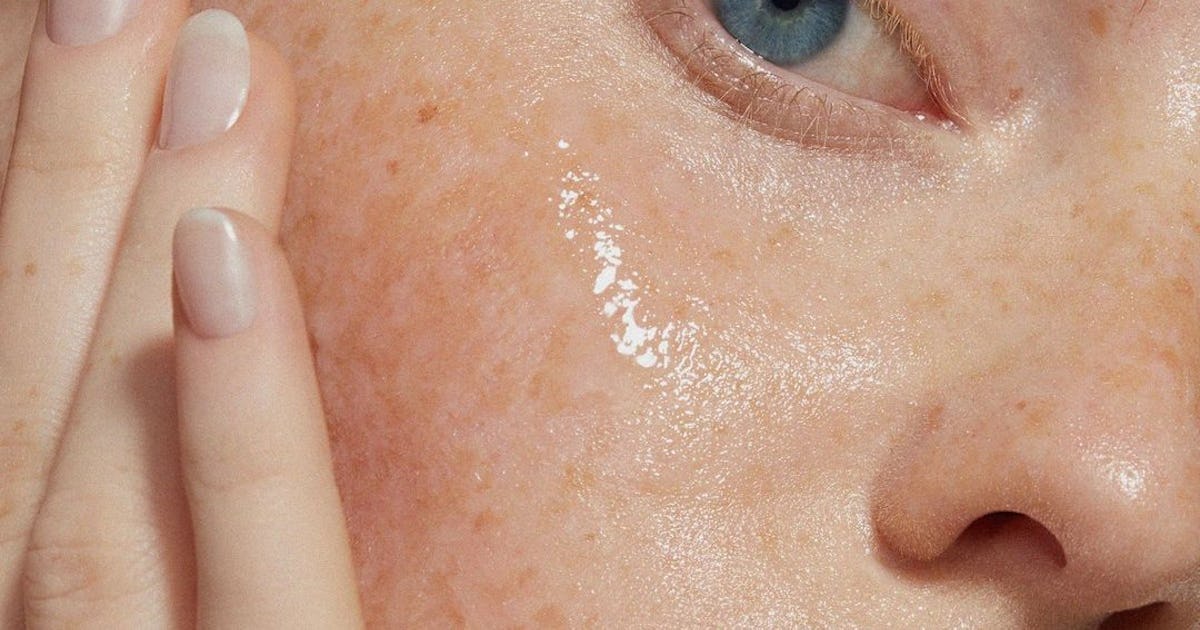 The Best Eye Creams To Firm Hydrate De Puff Tired Eyes the-best-eye-creams-to-firm-hydrate-de-puff-tired-eyes