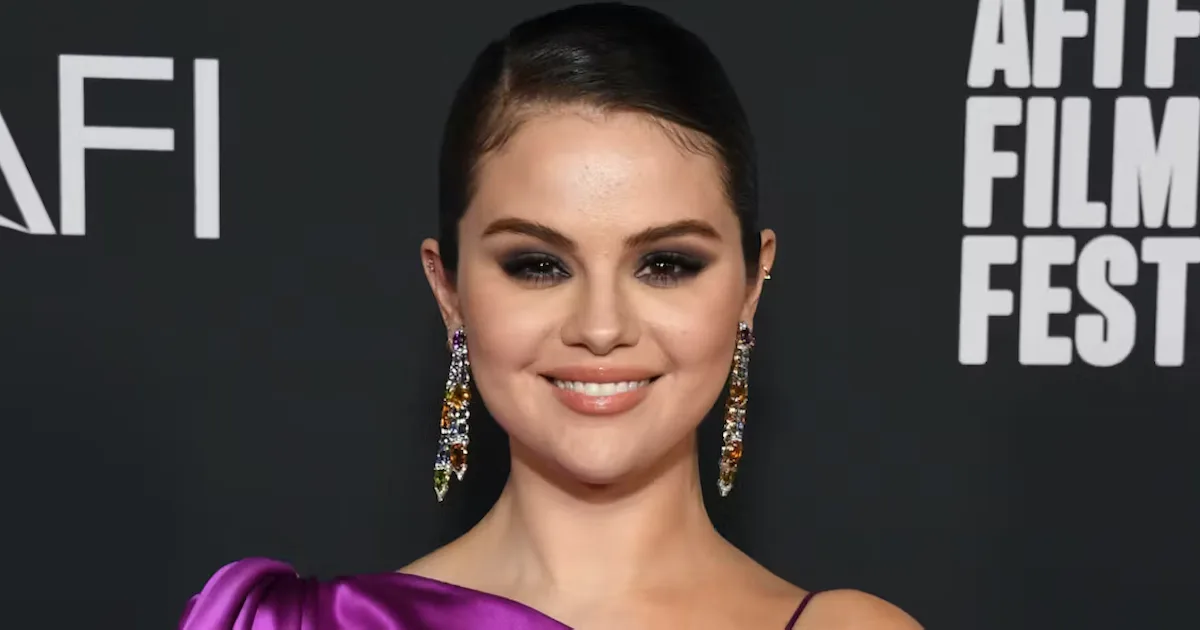 Selena Gomez's Birthday Dress Was Bright Red & Covered In Cut-Outs Selena Gomez's Birthday Dress Was Bright Red & Covered In Cut-Outs
