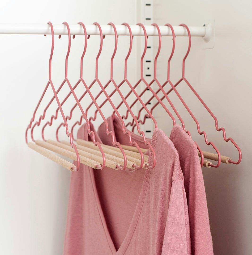 Top Hangers in Berry (Set of 10)