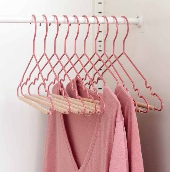 Top Hangers in Berry (Set of 10)