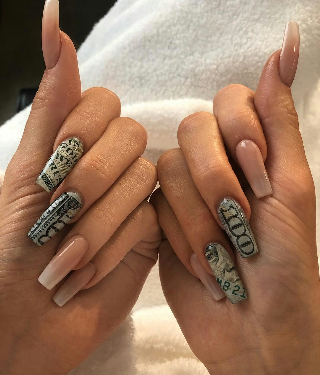 Kylie Jenner nails Coachella | Kylie nails, Long acrylic nails, Acrylic nails  kylie jenner