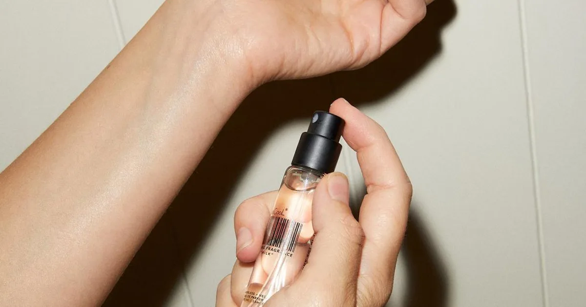 How To Layer Fragrances To Create A Unique Signature Scent