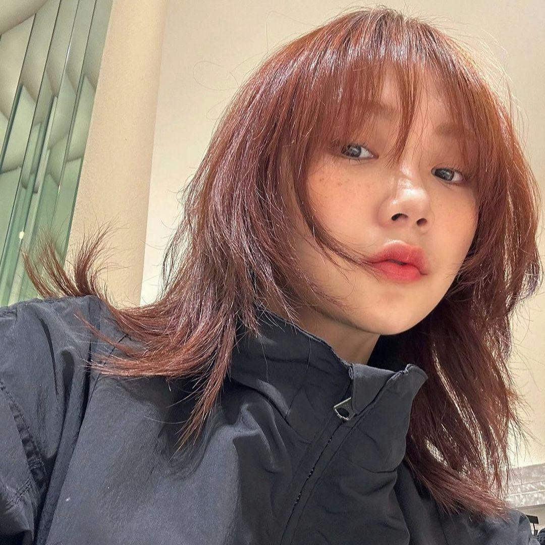 Your guide to Korea's version of the shag: the "hush cut."