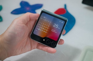 Calendar app on Samsung Galaxy Z Flip 5's larger cover screen