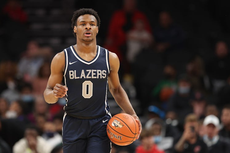 Bronny James #0 of the Sierra Canyon Trailblazers handles the ball during the Hoophall West tourname...