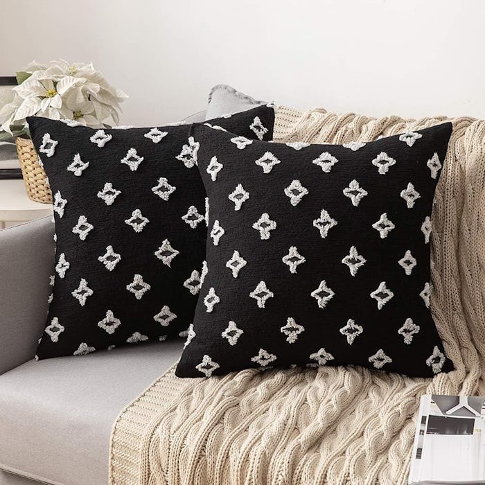MIULEE Decorative Throw Pillows (Set of 2) 