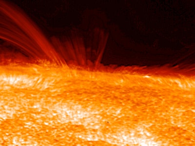 image of convection cells at the sun's surface